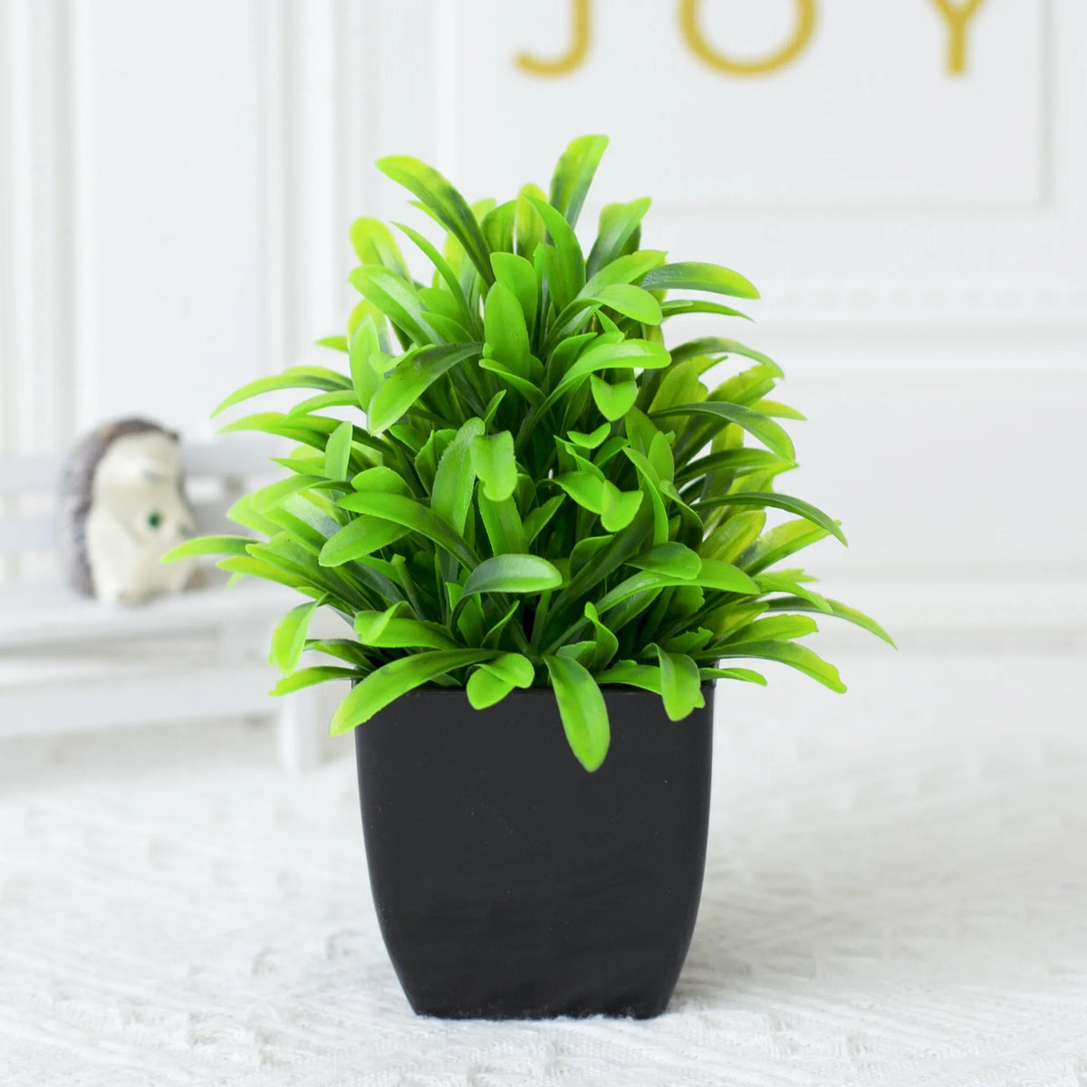 Plante Artificielle Mini en Pot Noir